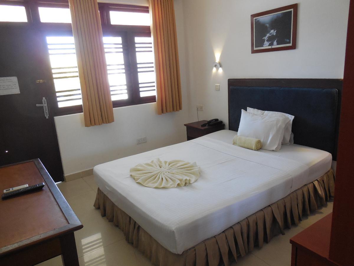 Miltons Beach Resort อูนาวาตูนา ภายนอก รูปภาพ